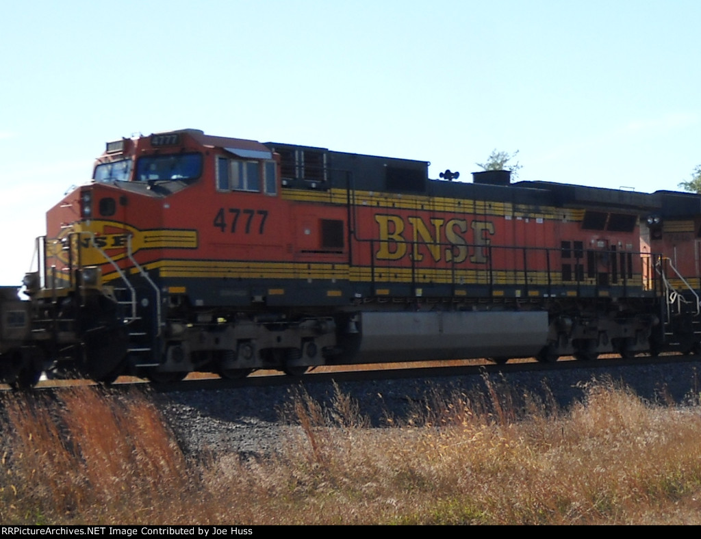 BNSF 4777